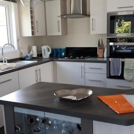 Luxury 6 Berth Lodge At Quince 10 Ferndown Exteriör bild